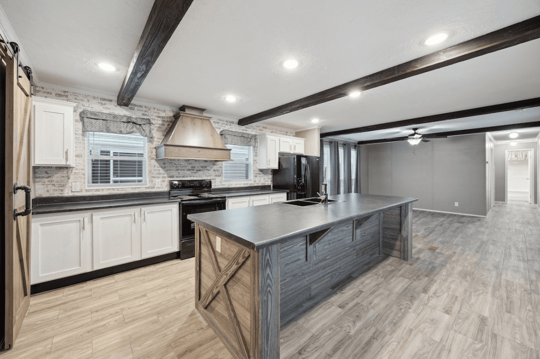 Md-116 kitchen home features