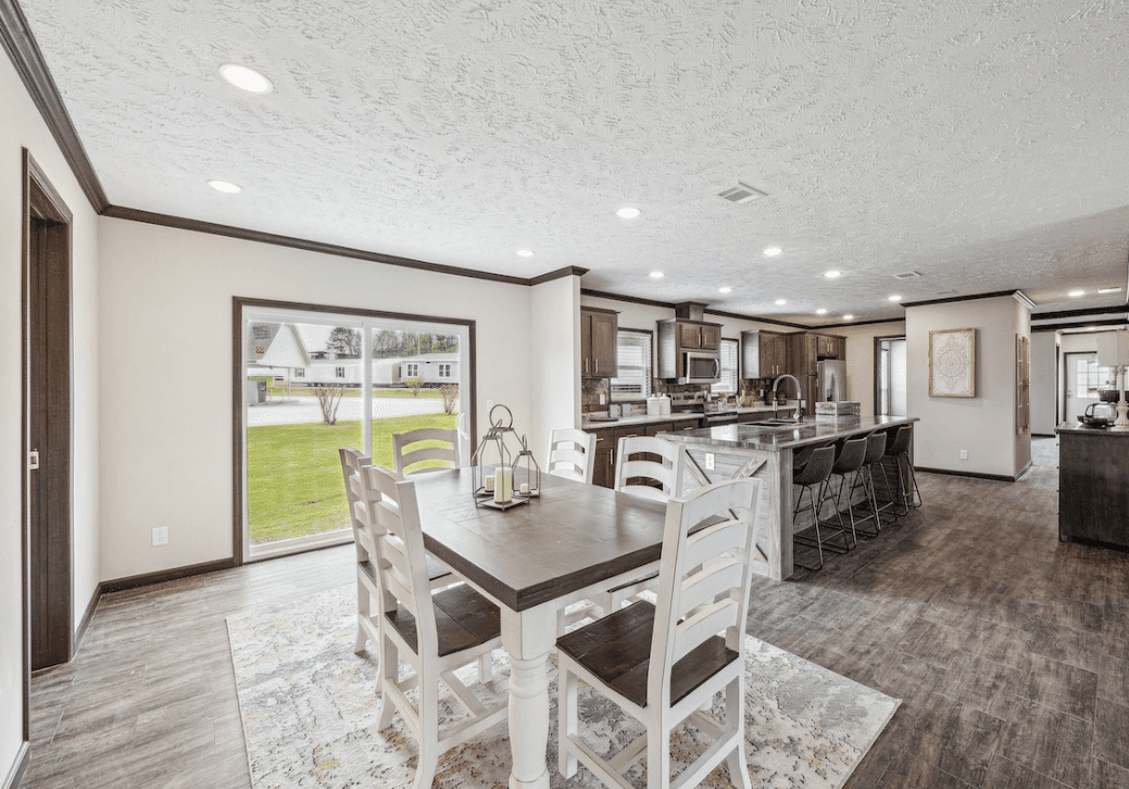 Md-32-76 interior home features