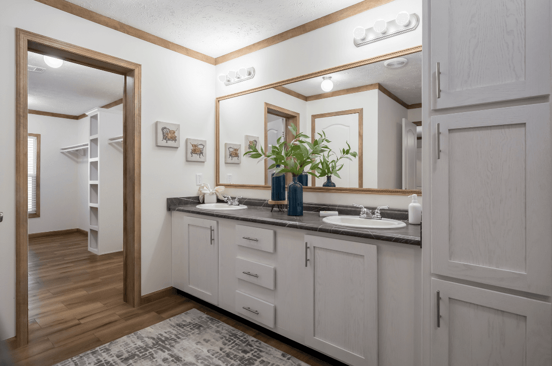 Md-61-32 bathroom home features