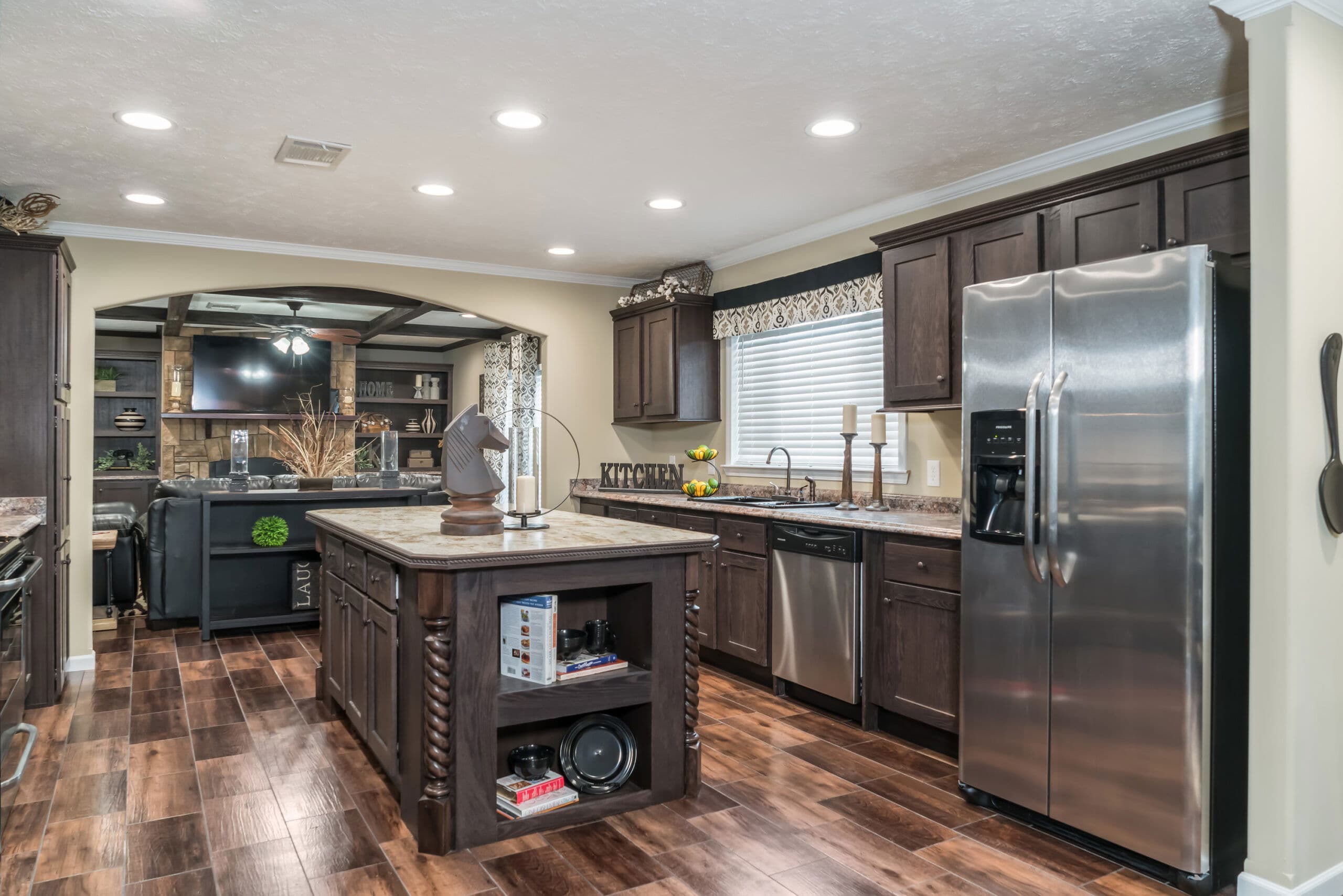 Kb-3241 kitchen home features
