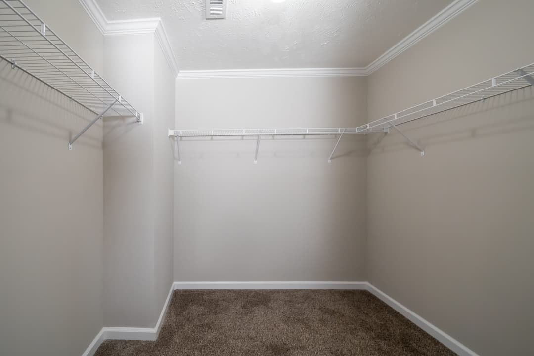 Md-54-32 interior home features