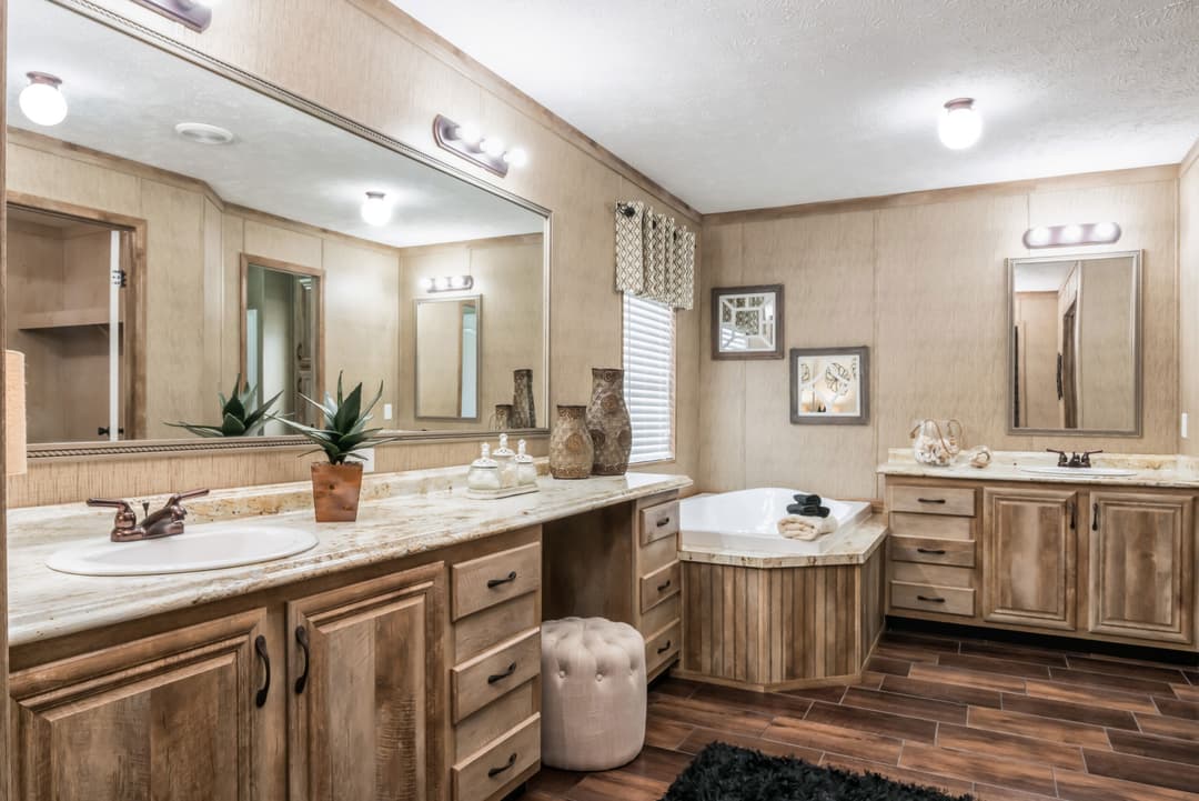 Md-30-32 bathroom home features