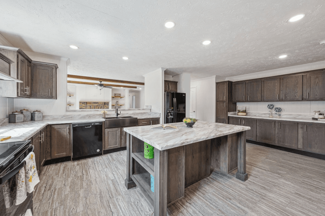 Md-62-32 kitchen home features